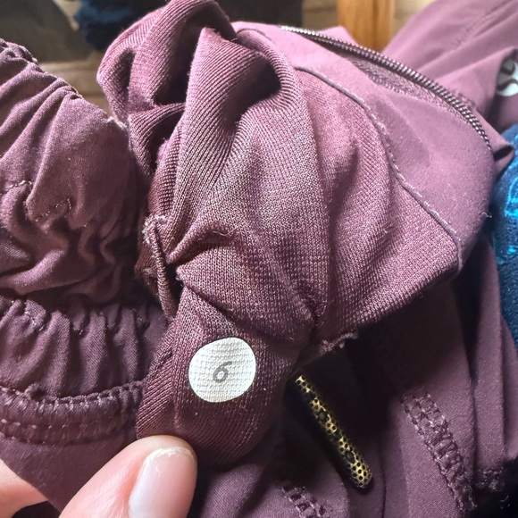 Lululemon Maroon Reflective Joggers – Lightweight Running & Training Pants - Picture 9 of 11